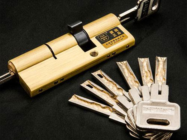 康乐24小时上门开锁公司